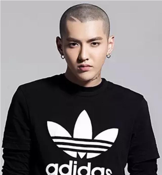 2017最好看的男生短发 > 正文  短寸发型分几种: 圆短寸,整款发型为圆